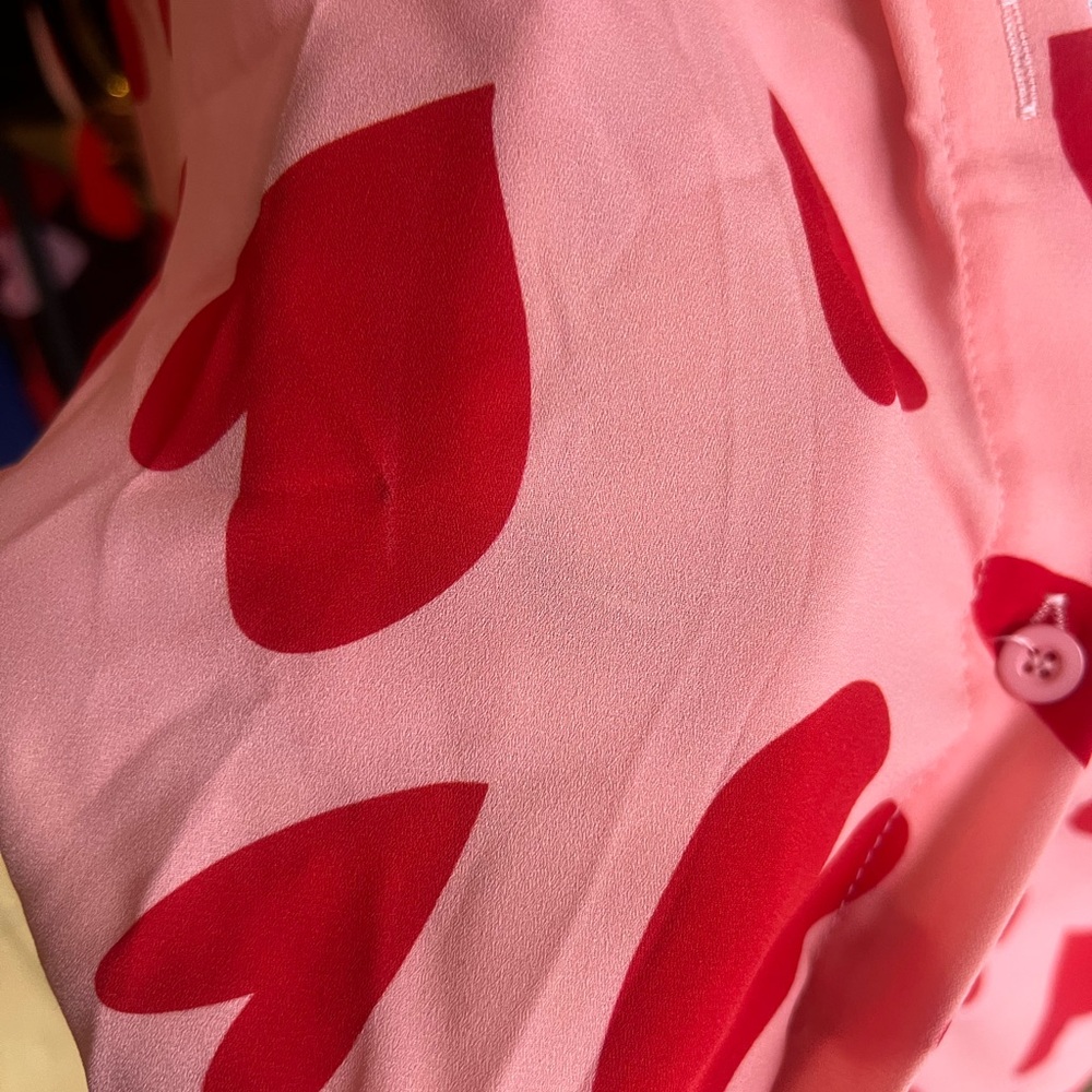 Heart Print Sheer Blouse NWT - Picture 4 of 5